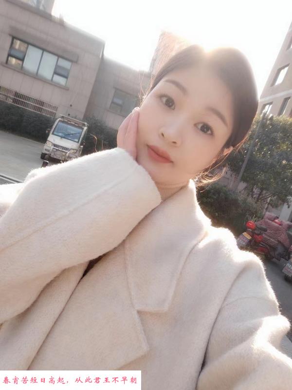 再探佳怡骚妹妹 第3张