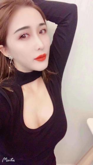 静安区小姐姐 第1张