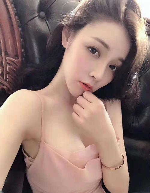 身材一流，风骚粉嫩技术好服务细致的妹子，专业靠谱 第3张