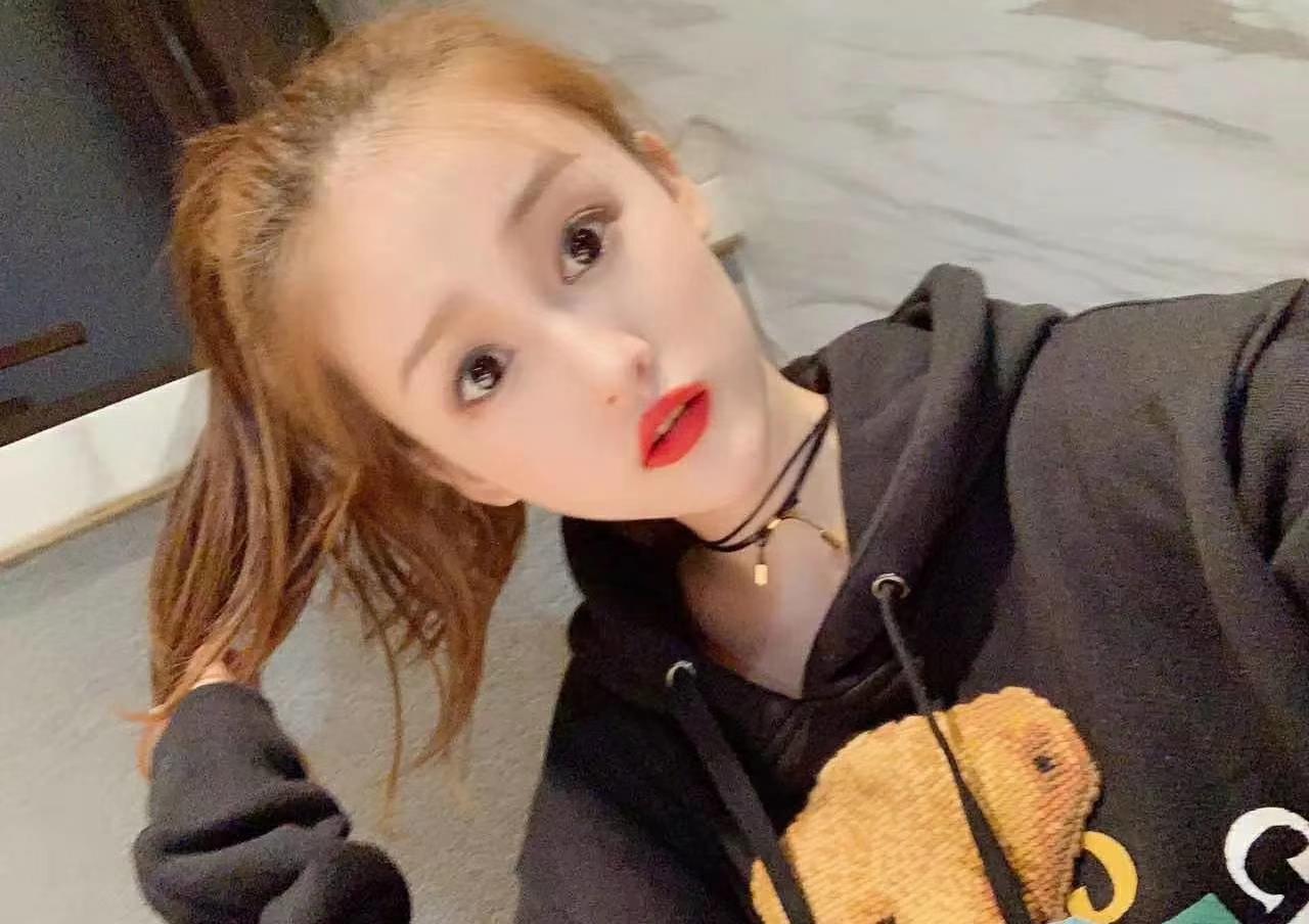 武汉22大学生够紧敏感水多身材好 第1张