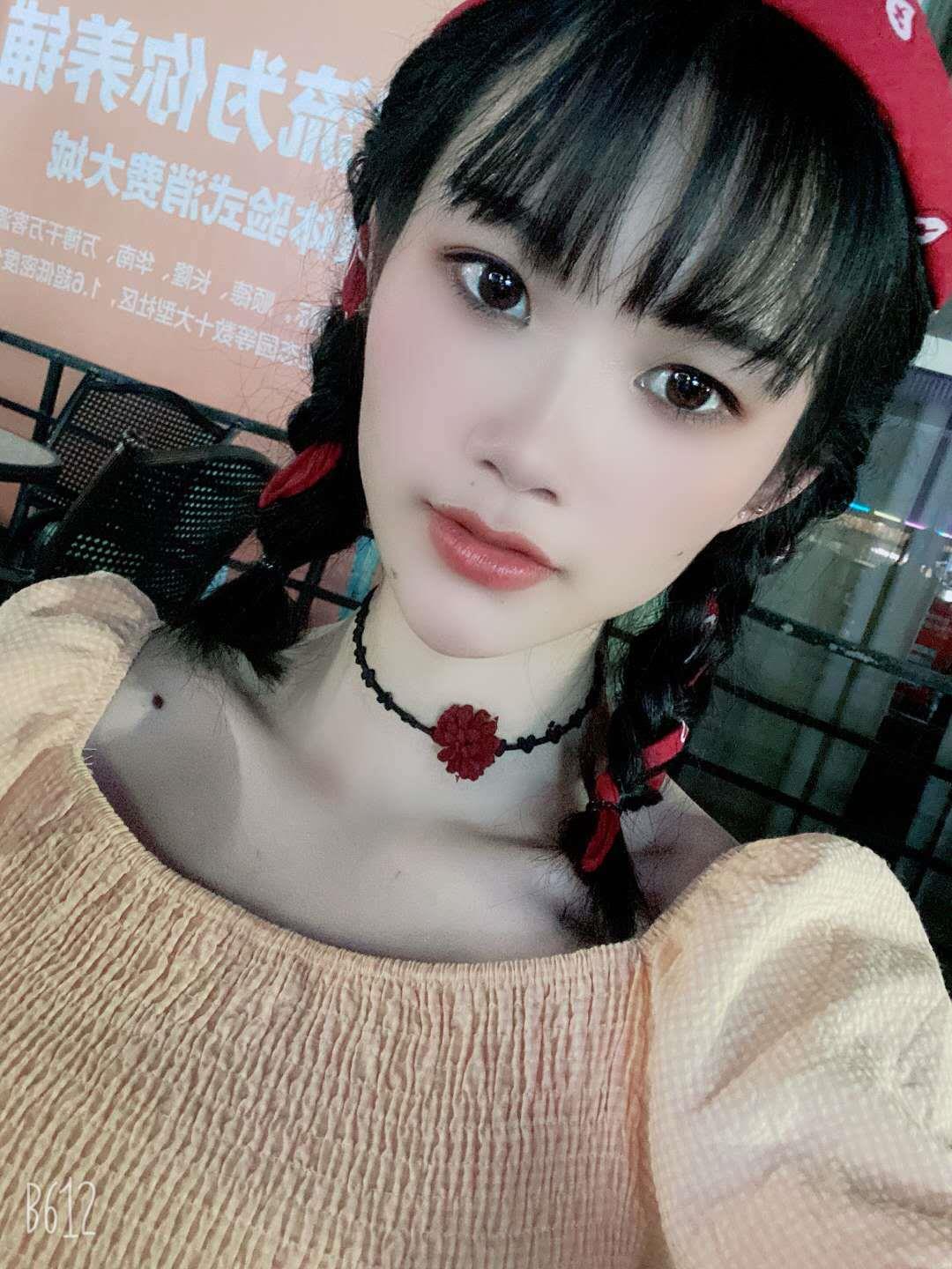 质量不错的妹子 第1张