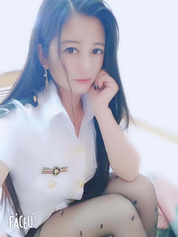 熟女依朵 第1张