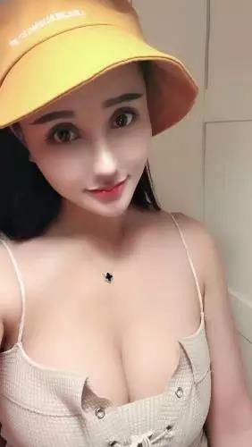多次出击昌平回龙观高颜值长腿妹子,这次来京瘦了,身材更好了 第2张