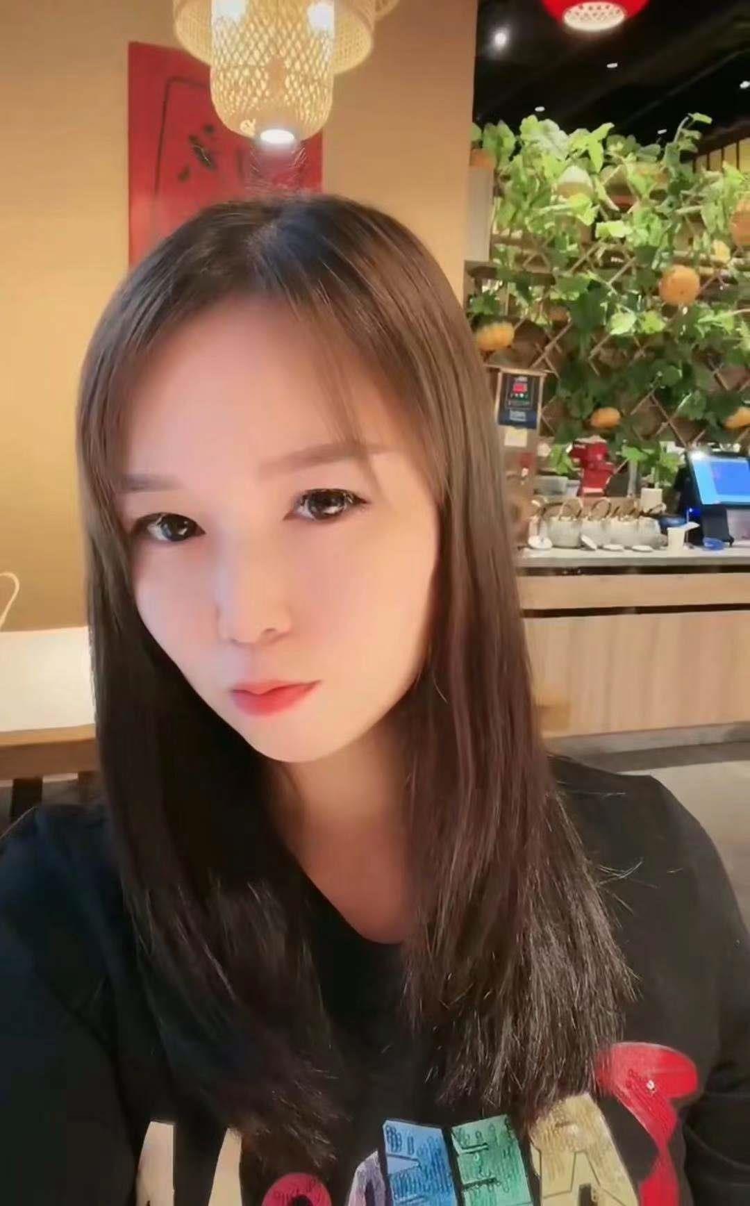 八卦岭柳儿巨乳少妇 第2张