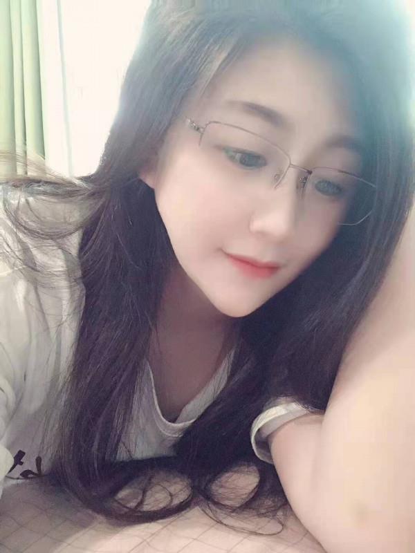 清湖小姐姐 第1张