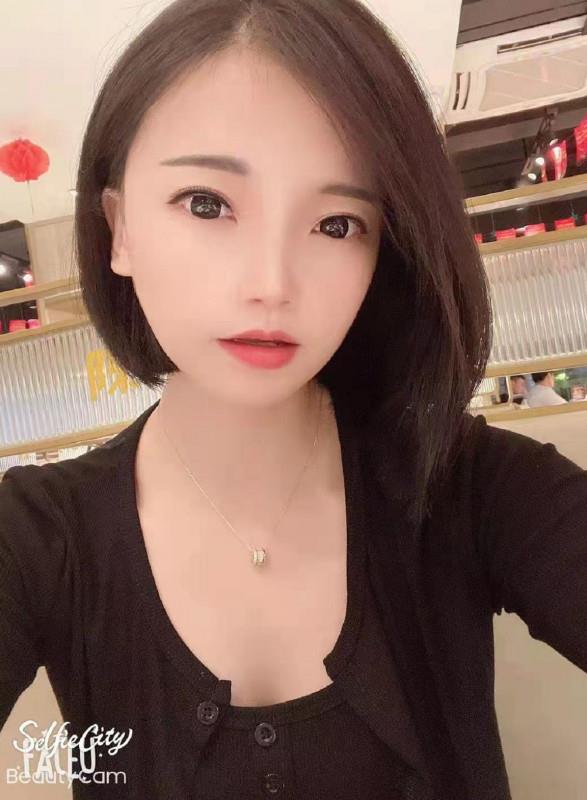 小清纯御姐球球 第1张