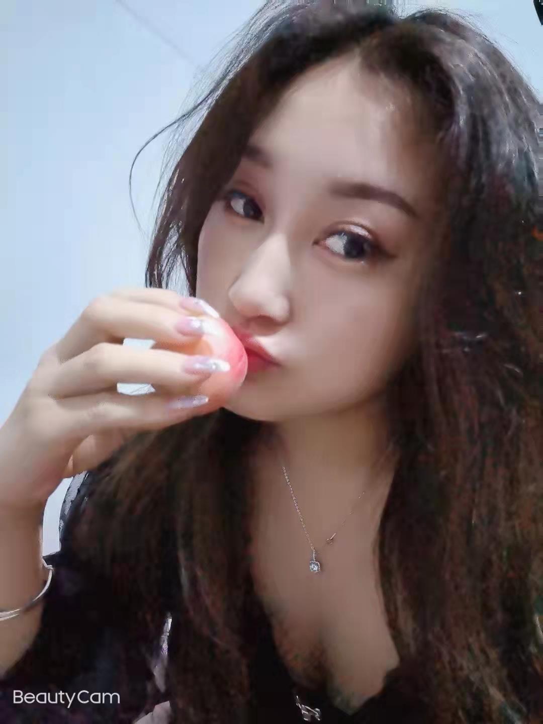 望京个人兼职美眉 第1张