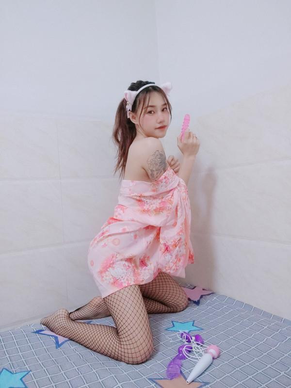 白云妹妹 第1张