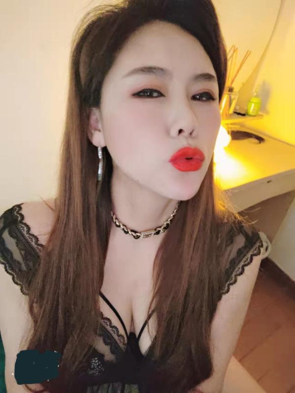 后入肥臀女皇 第2张