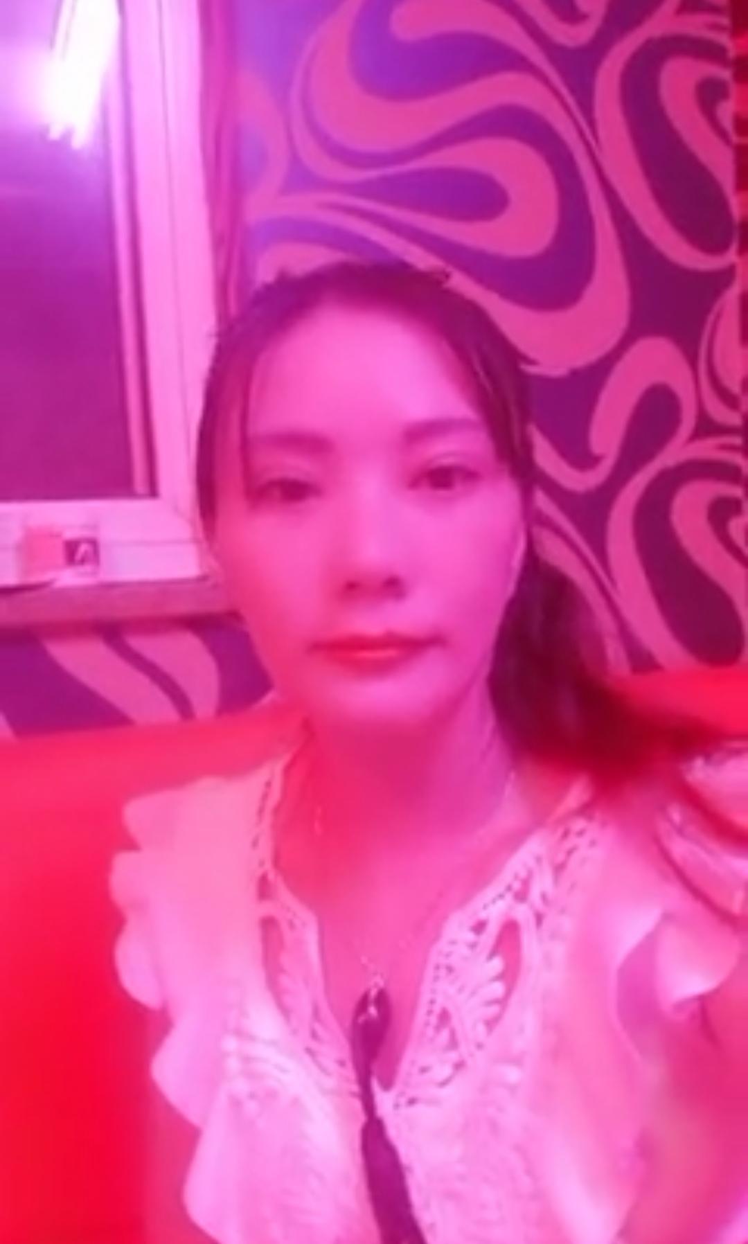 衡水轻熟女一枚会唱歌可陪玩 第2张