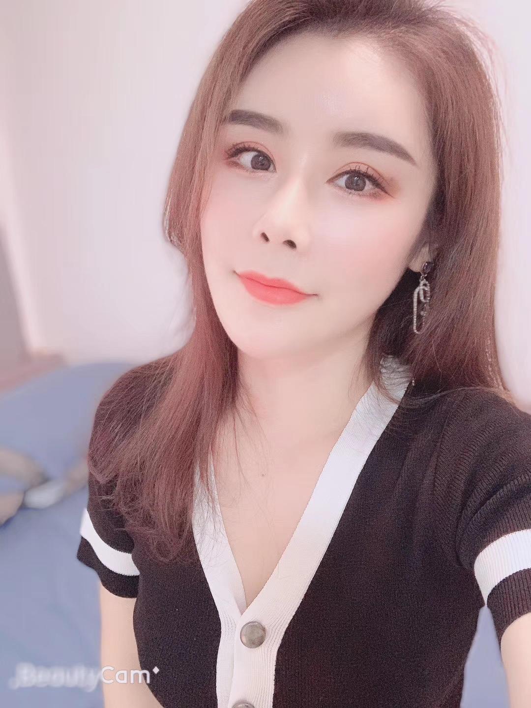 极品美女一次风流 第2张