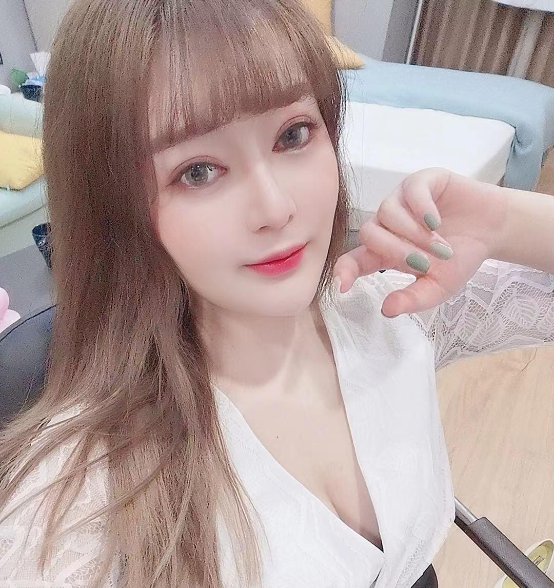 坂田丰满小萌妞多多，体验略带腼腆的热情 第2张