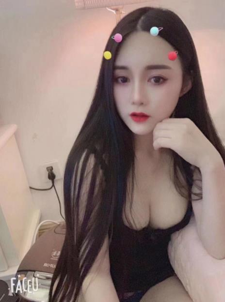 前段时间验证的长腿黑丝放得开的小姐姐,技术流骑手很... 第2张